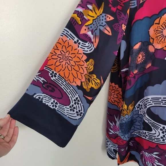 Natori Women's Large Long Sleeve Blouse V-neck Top Blue Purple Floral Print - Picture 8 of 9